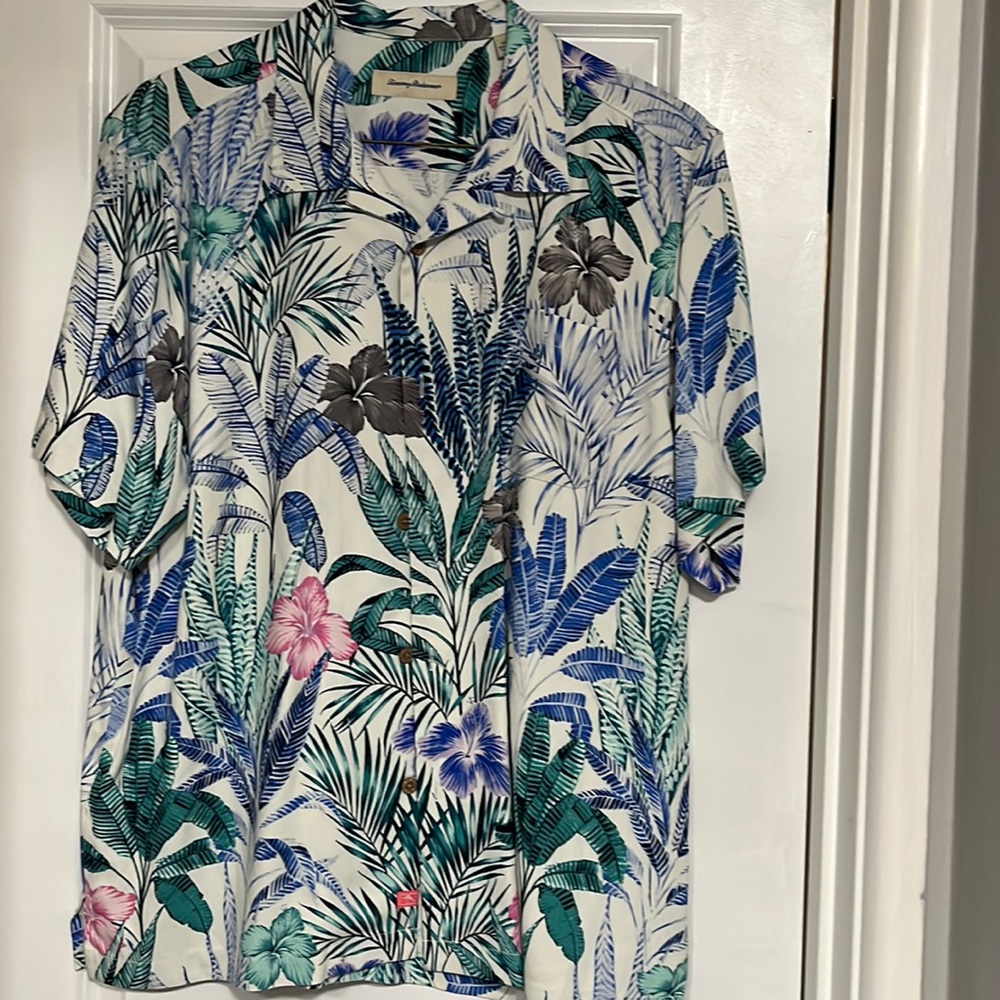 Tommy bahama short sleeve shirt size xl